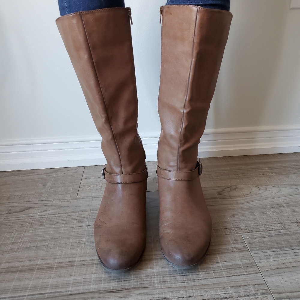 Ladies Brown Boots